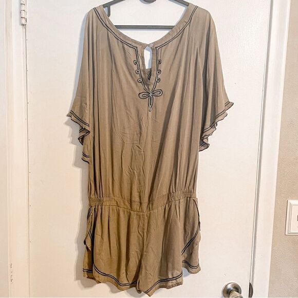 SALE! Poupette St Barth Romper Beach Cover-Up 2 - Picture 7 of 8